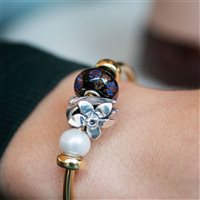 Charm Trollbeads Donna Fiori di nascita in Argento Perla TAGBE-00038 - TAGBE-00038
